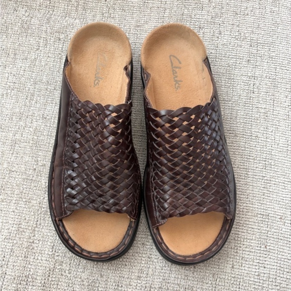 Clarks Brown Bendables Leather Sandal  Woven Leather Slide Sandal Size 8W